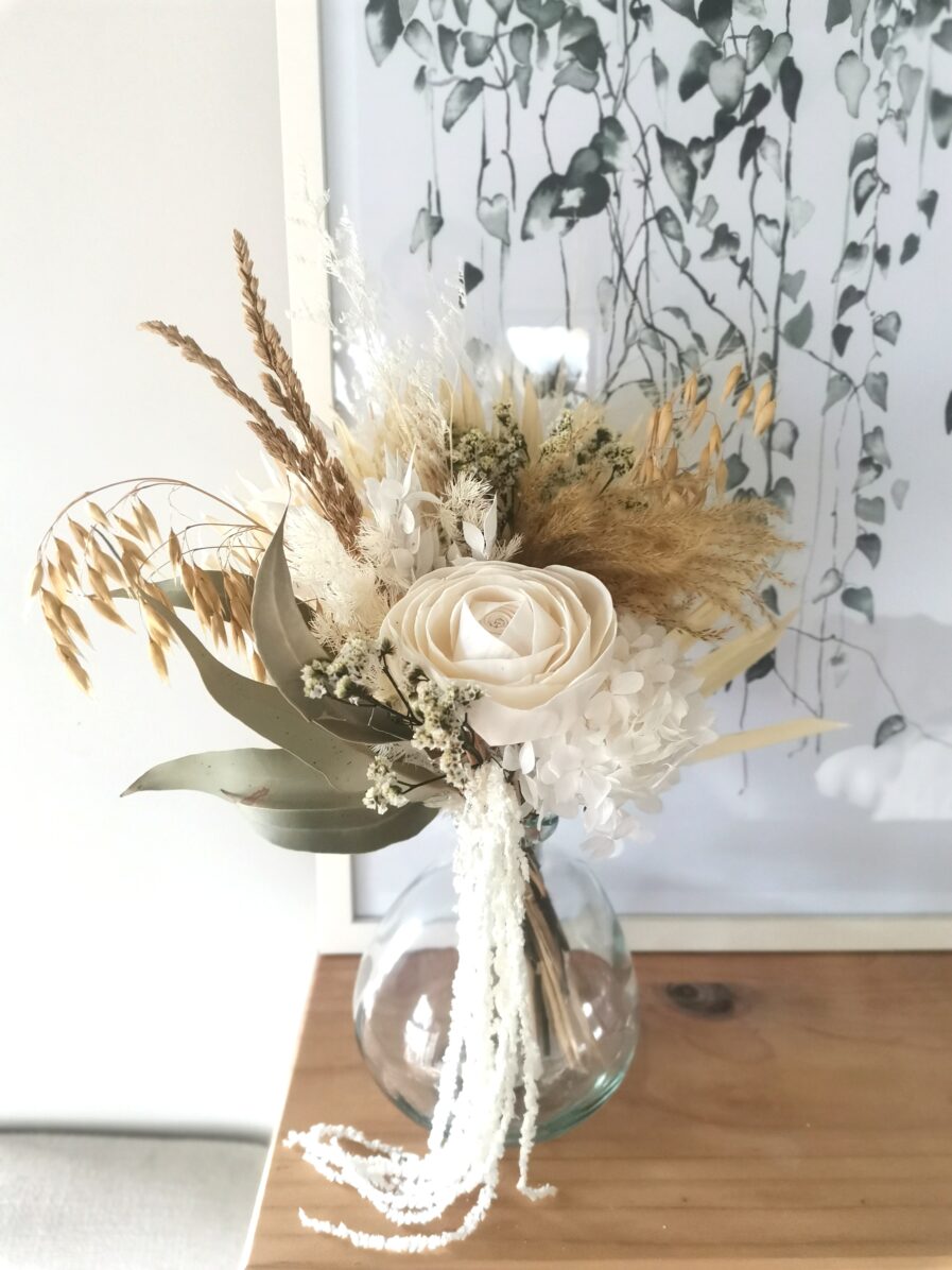 statement-white-dried-flower-arrangement-in-globe-vase